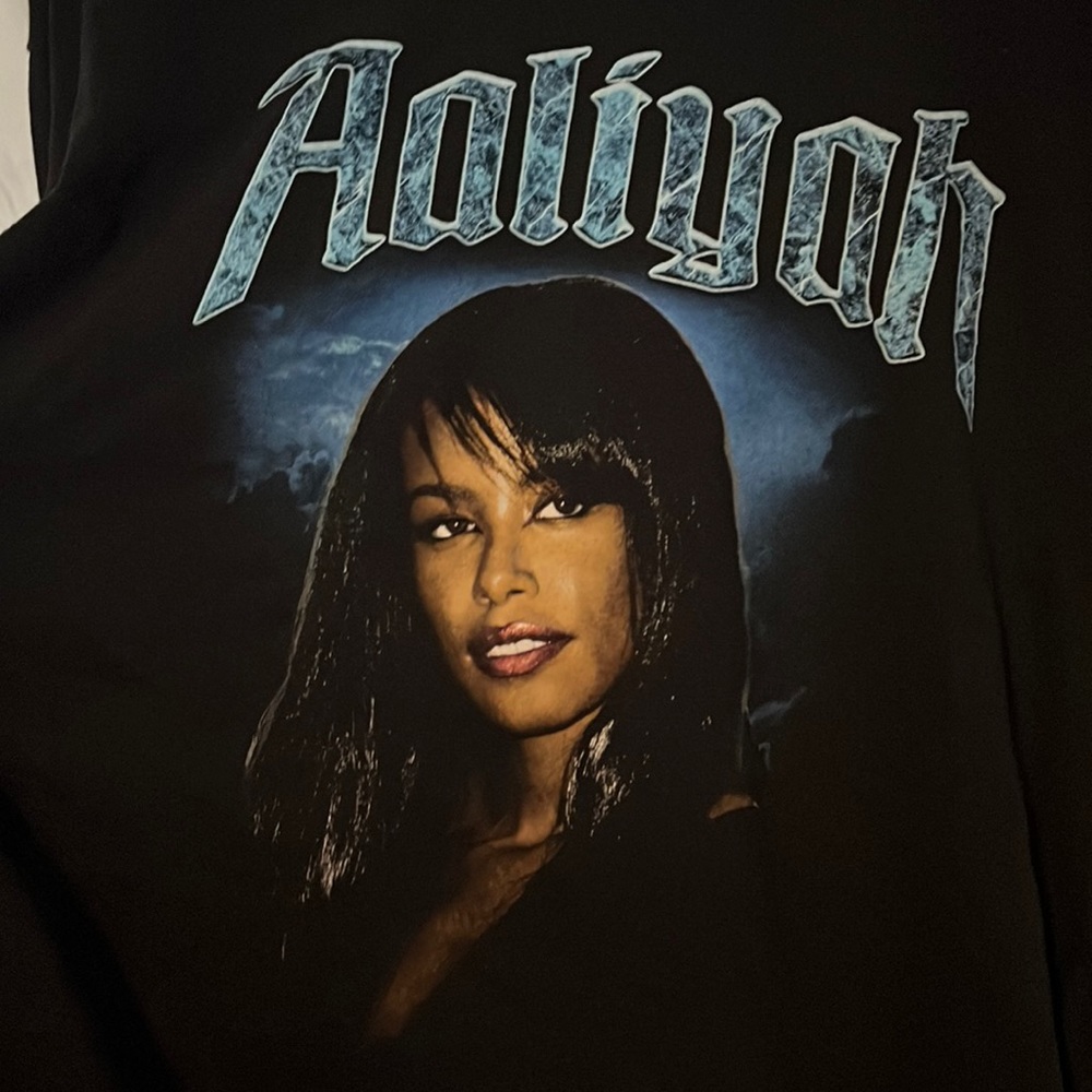 Brand new Aaliyah shirt
